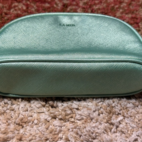 **5 ITEM BUNDLE** Including: La Mer Green Cosmetic Bag with 4 Skincare Items NWT - Picture 10 of 15